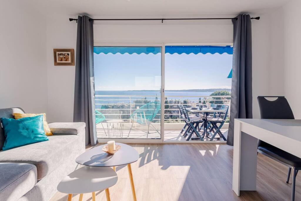 Apartment With Panoramic Sea View, Walk To The Beach - Marechal Juin By Halldis Cannes Esterno foto
